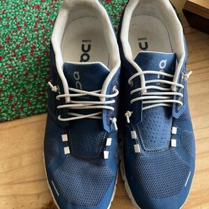 On Running Blue and White Athletic Shoes Sleek Design